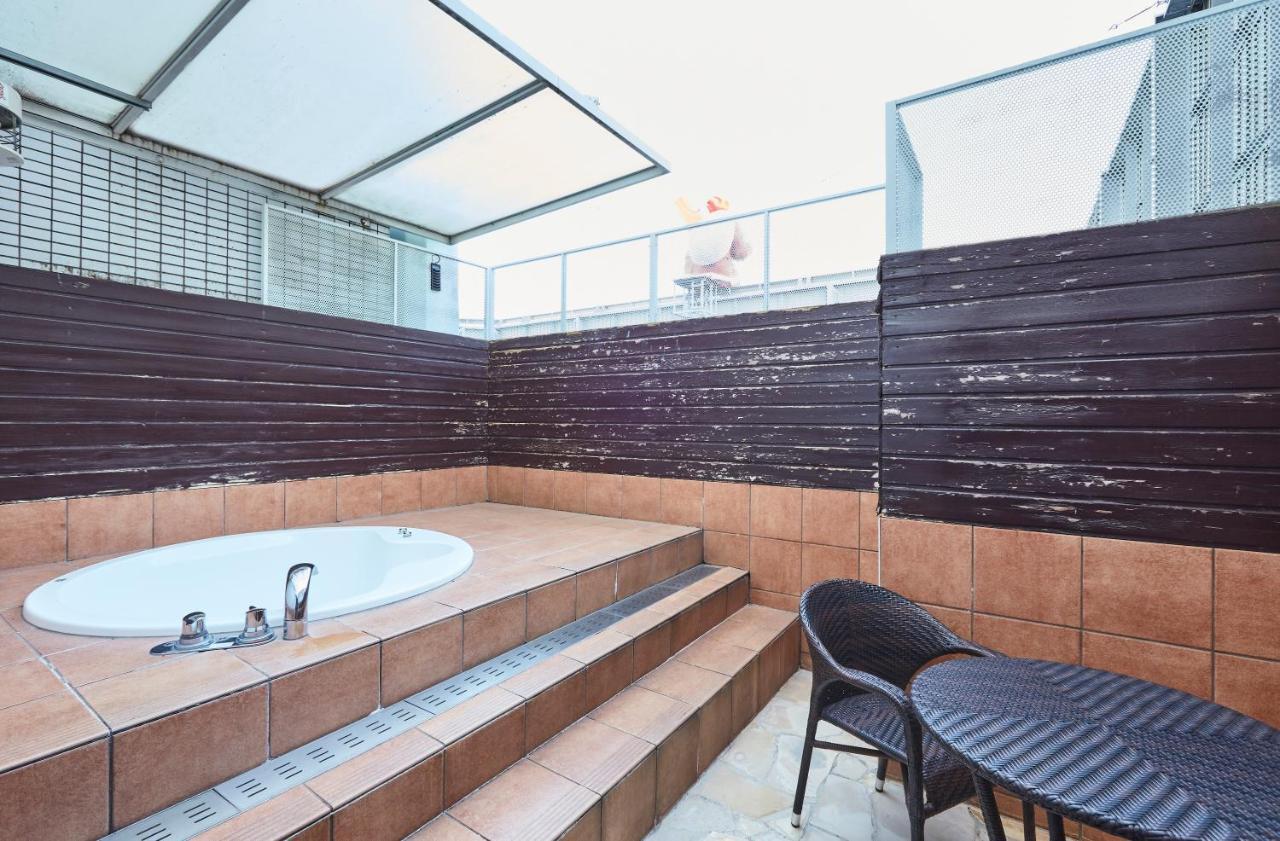 Hotel Christmas (Adults Only) Inazawa Εξωτερικό φωτογραφία